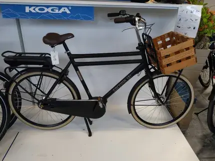 Koopje CORTINA E-U4 Transport Heren Jett Black Matt 65cm 2024